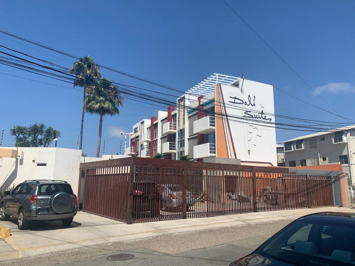 Dali Suites Hotel Tijuana Exterior foto